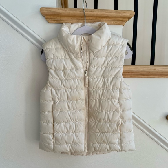 Old Navy Active Narrow Channel Puffer Vest, Size S (6-7) - Picture 1 of 5